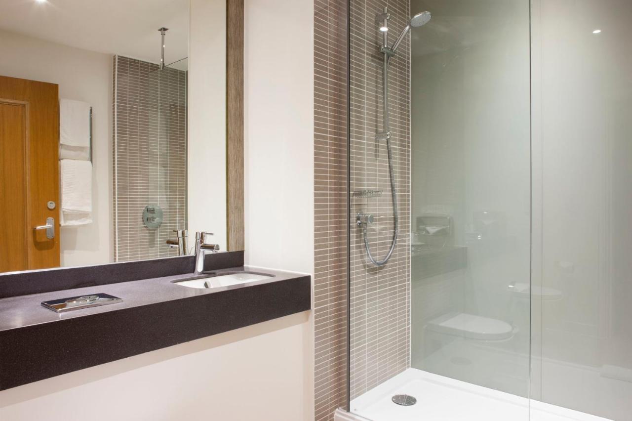 Holiday Inn Leamington Spa - Warwick By Ihg Luaran gambar